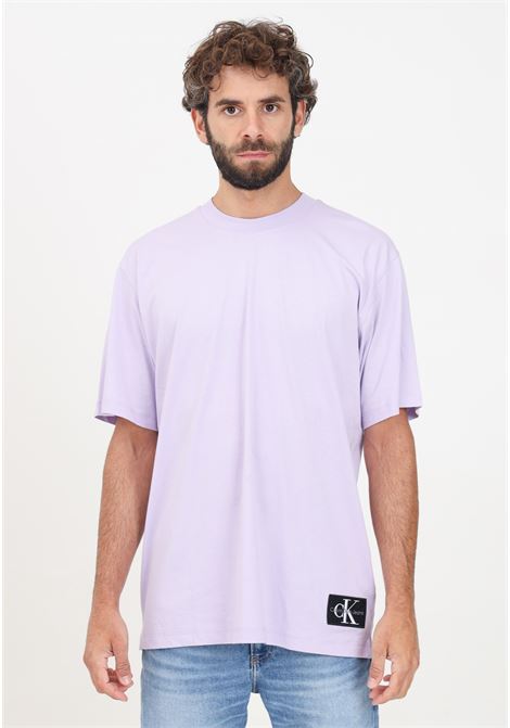 Lilac short-sleeved t-shirt for men with logo patch CALVIN KLEIN JEANS | J30J325652VFRVFR